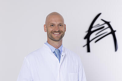 AKMS Dr. Dr. Manuel Fuetsch