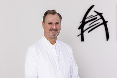 AKMS Michael Huebner