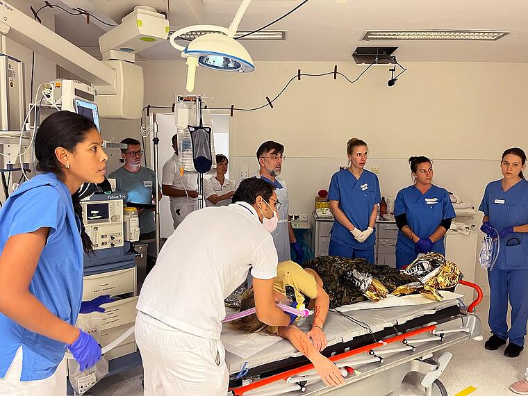 2023 Akms Schockraumtraining Titelbild Vogel