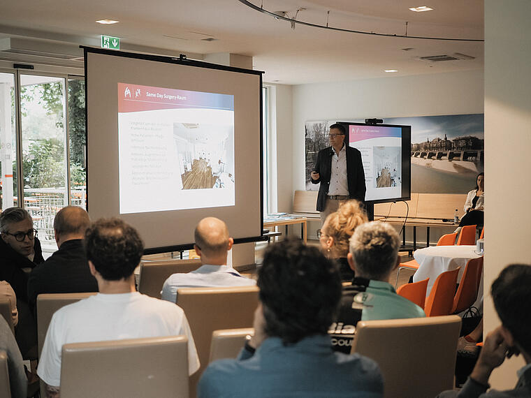 AKMS Gelenksymposium 2025 Dr. Lorenz