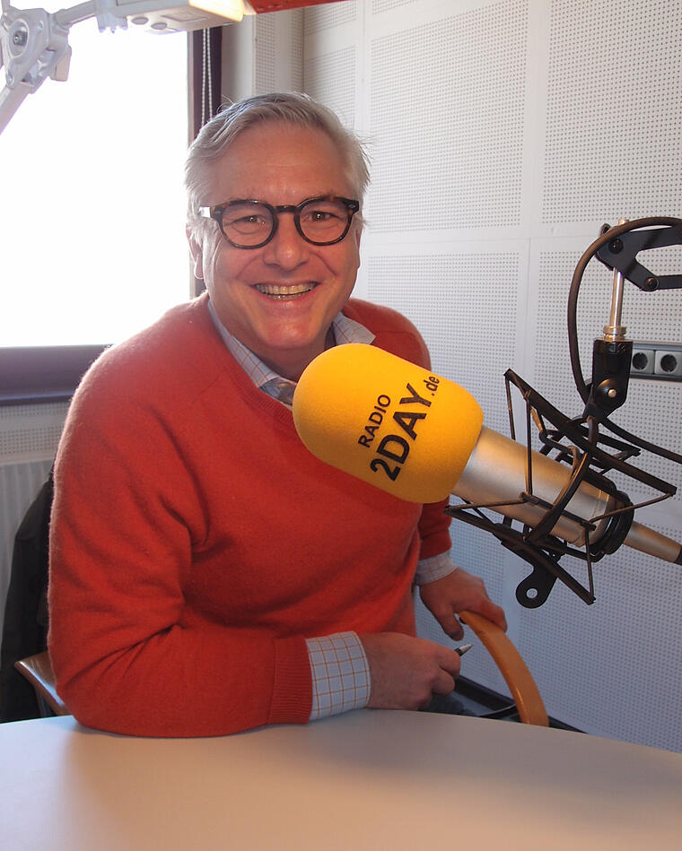 Foto Dr. Lucke bei Radio2Day