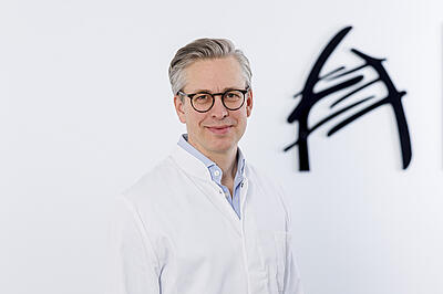 Prof. Dr. Florian Haasters, München